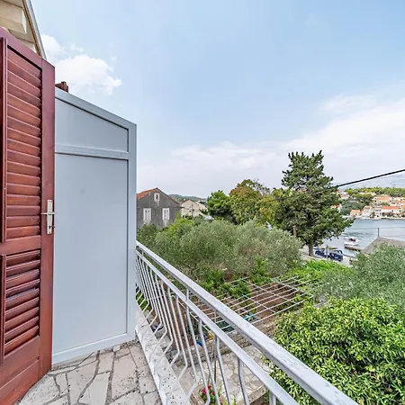 Апартаменты By The Sea Lumbarda, Korcula - 21290 *