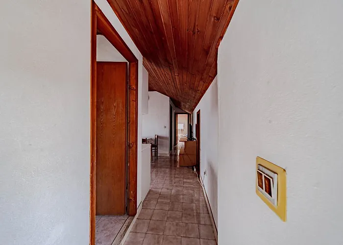 By The Sea - Korcula - 21290 *