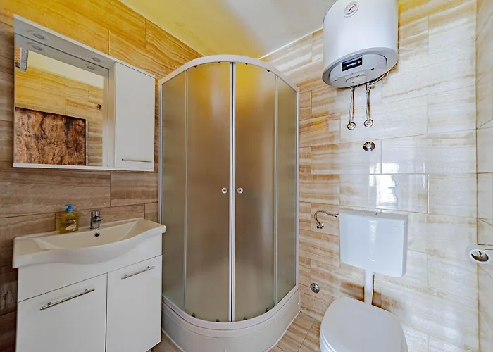 By The Sea - Korcula - 21290 *